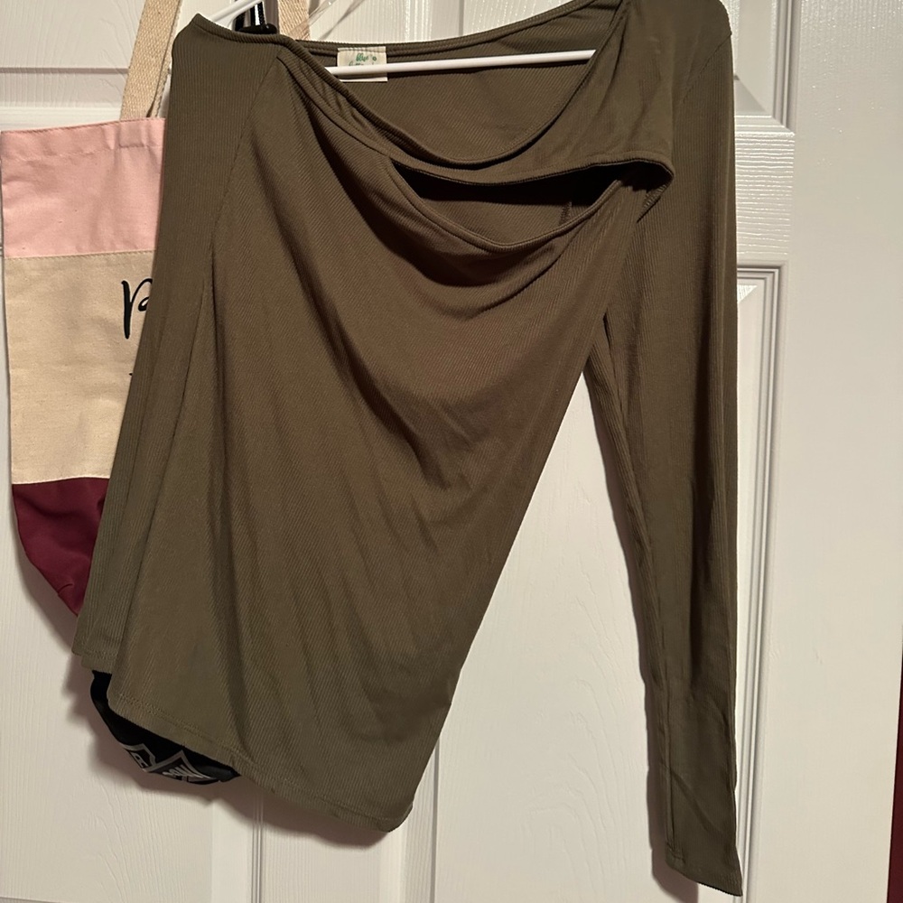 Long sleeve